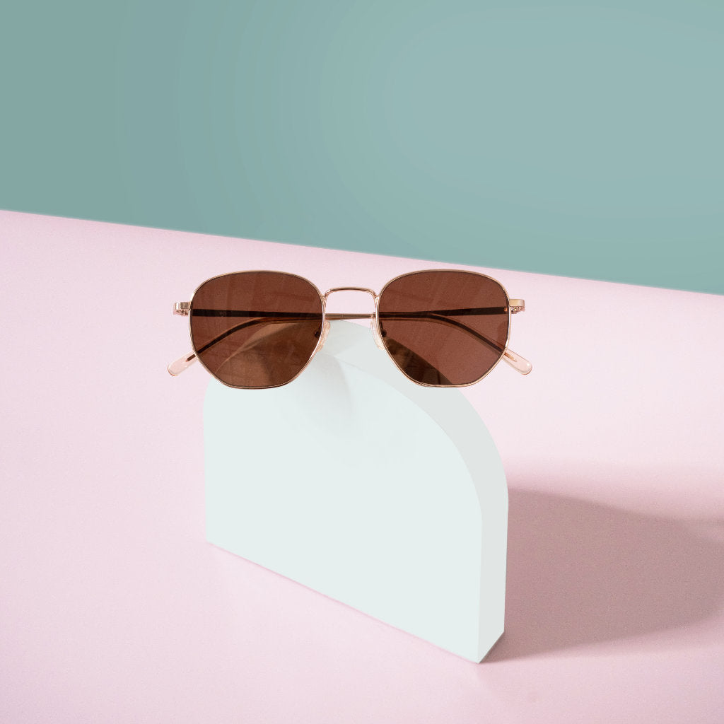 The reasons you'll love Holo Pairs sunglasses
